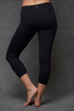 Black Contour Crop Legging