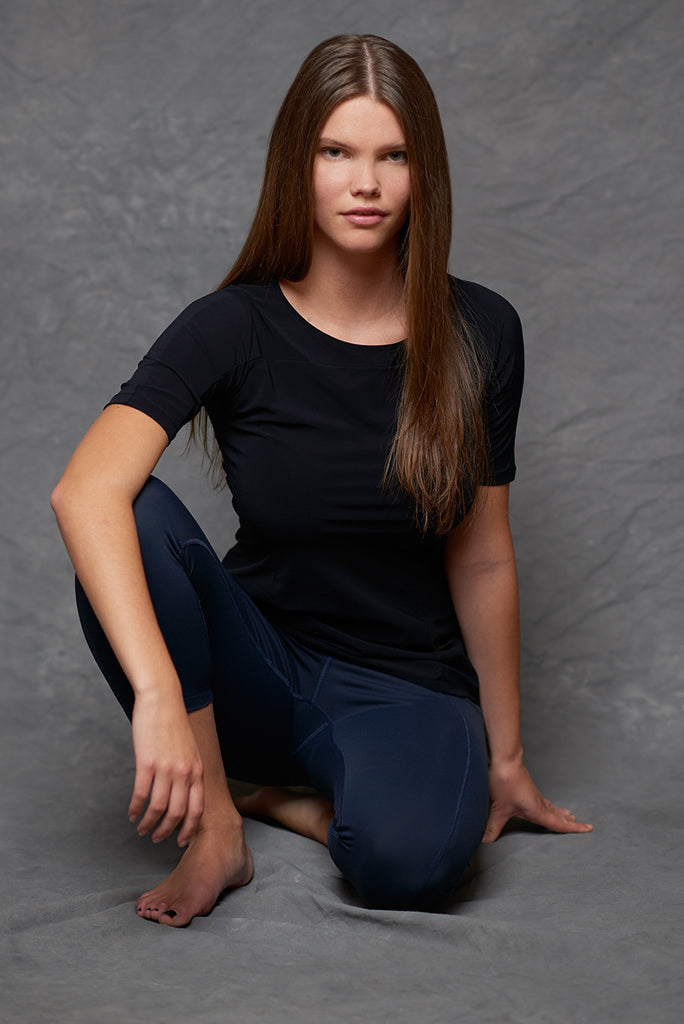 Navy Contour Crop Legging